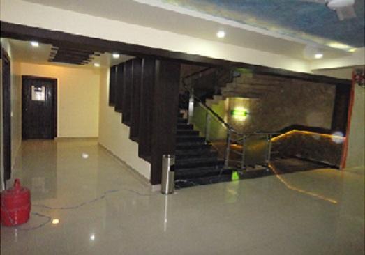 City Surya Hotel Gaya Eksteriør billede